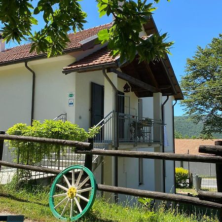 Bb Andre' Bed & Breakfast Vara Superiore Luaran gambar