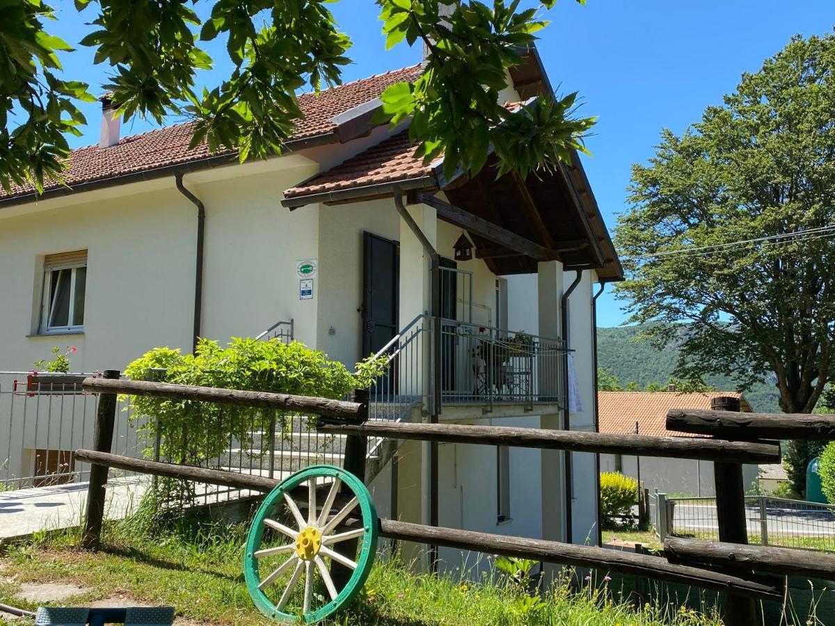 Bb Andre' Bed & Breakfast Vara Superiore Luaran gambar